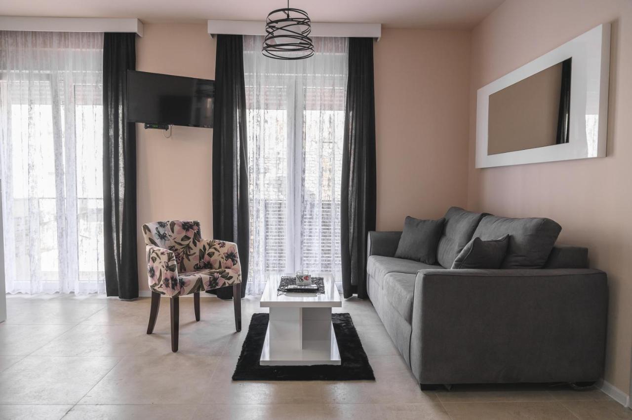 Apartmani Mis Šabac المظهر الخارجي الصورة