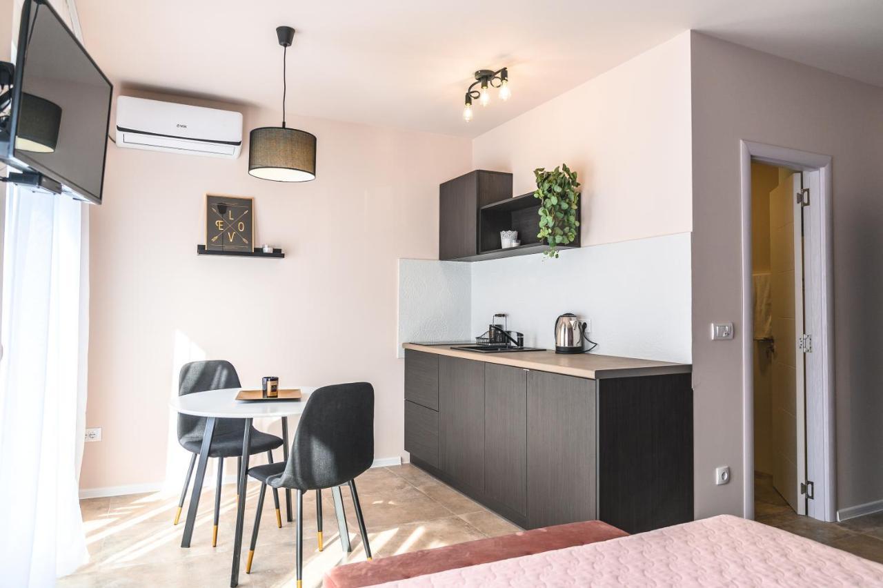 Apartmani Mis Šabac المظهر الخارجي الصورة
