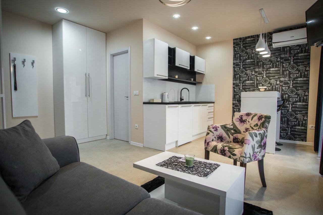 Apartmani Mis Šabac المظهر الخارجي الصورة